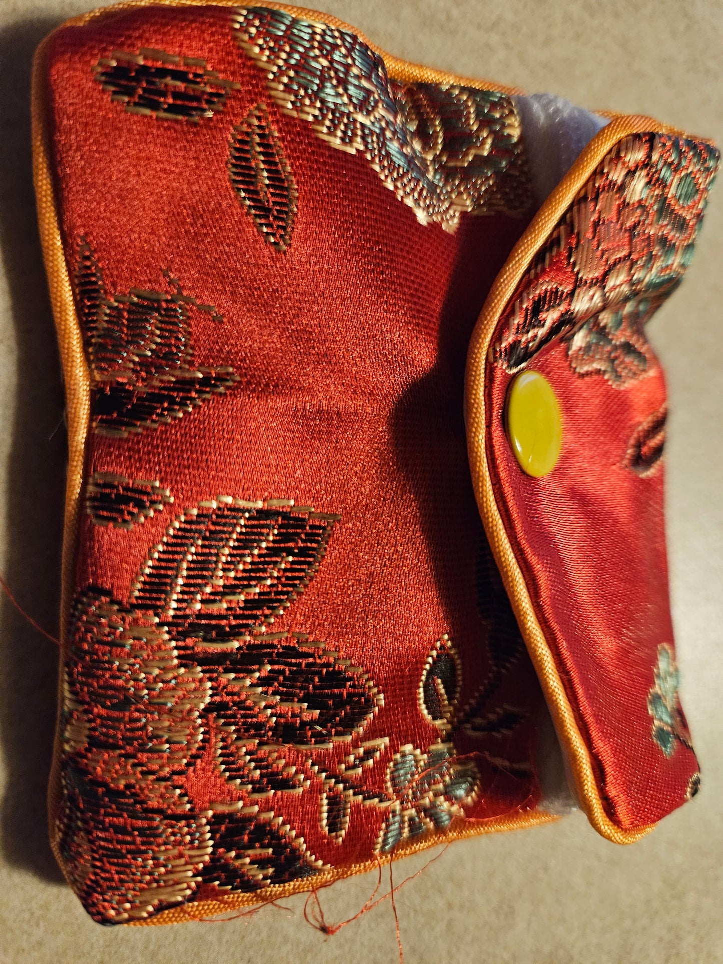 Floral Silk Keeper Pouch - Red