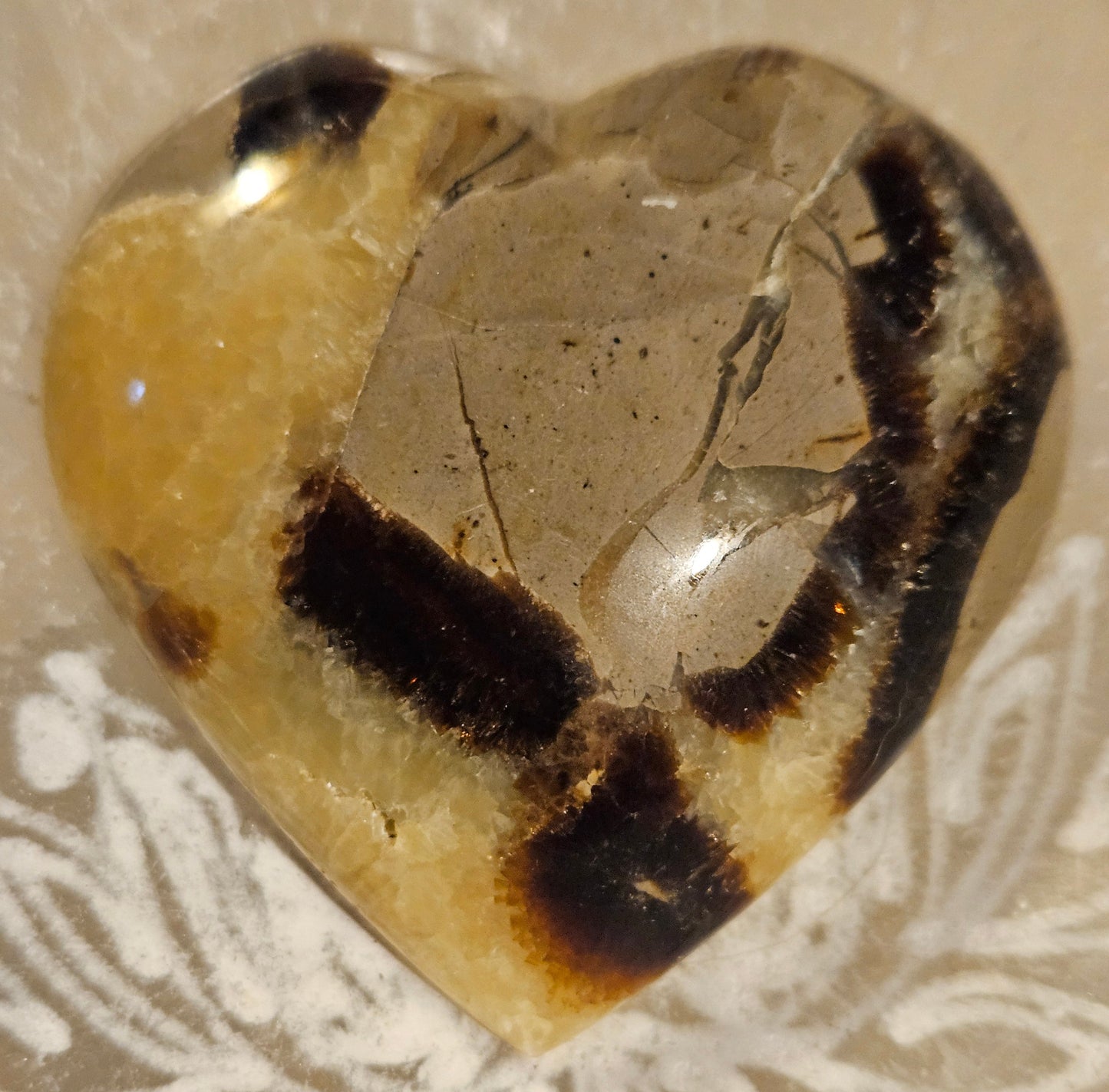 Septarian [Dragon Stone] Heart (M)