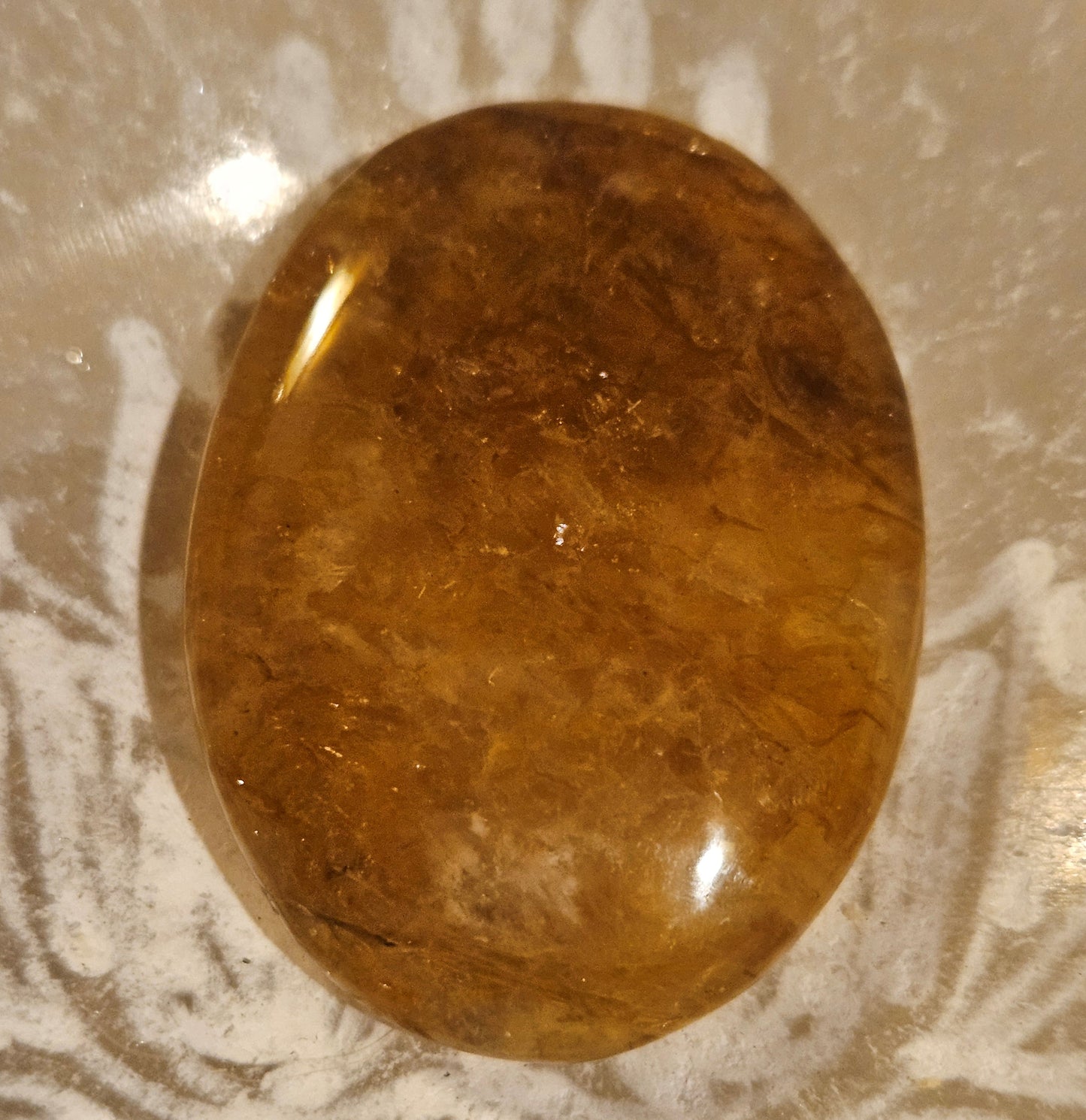 Golden Healer Palm Stone (M)