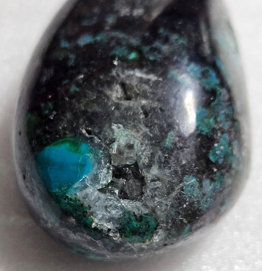 Spider Web Chrysocolla Stone (S)