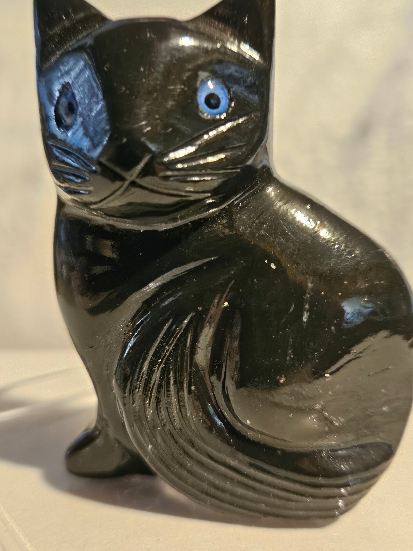Black Onyx Cat [M] (Peru)
