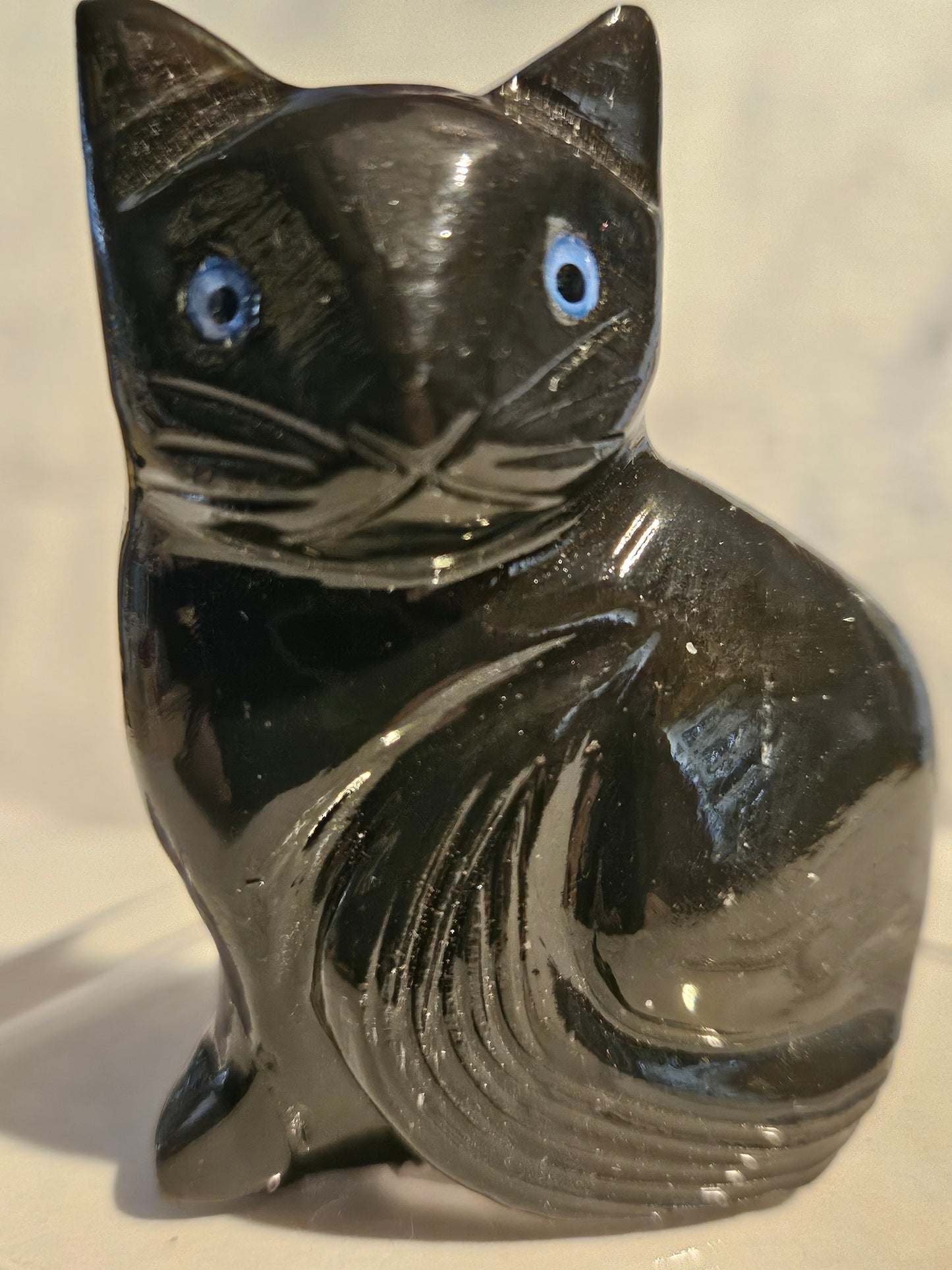 Black Onyx Cat [M] (Peru)