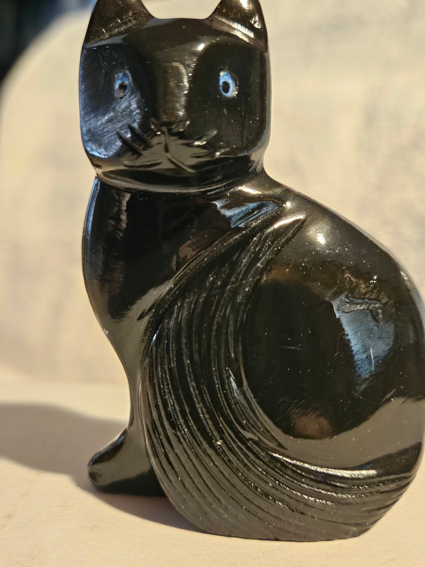 Black Onyx Cat [L] (Peru)