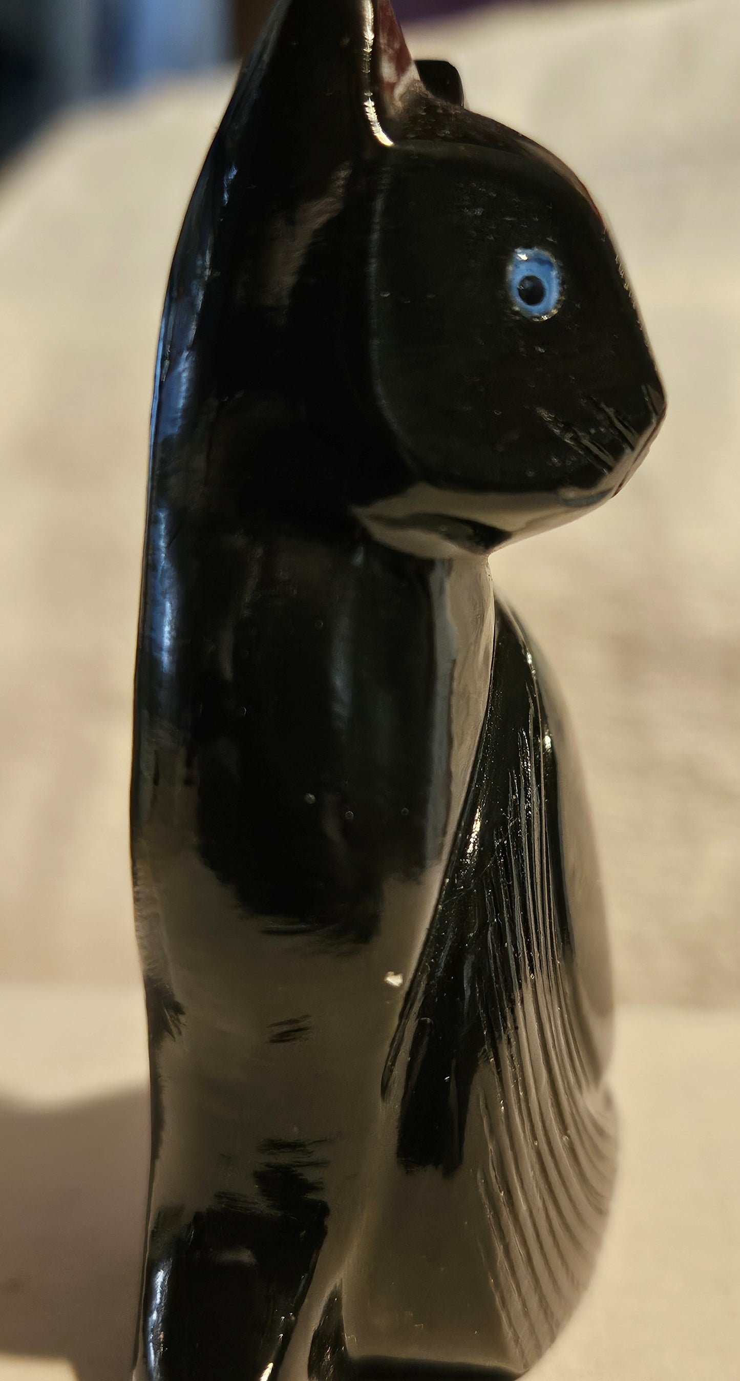 Black Onyx Cat [L] (Peru)