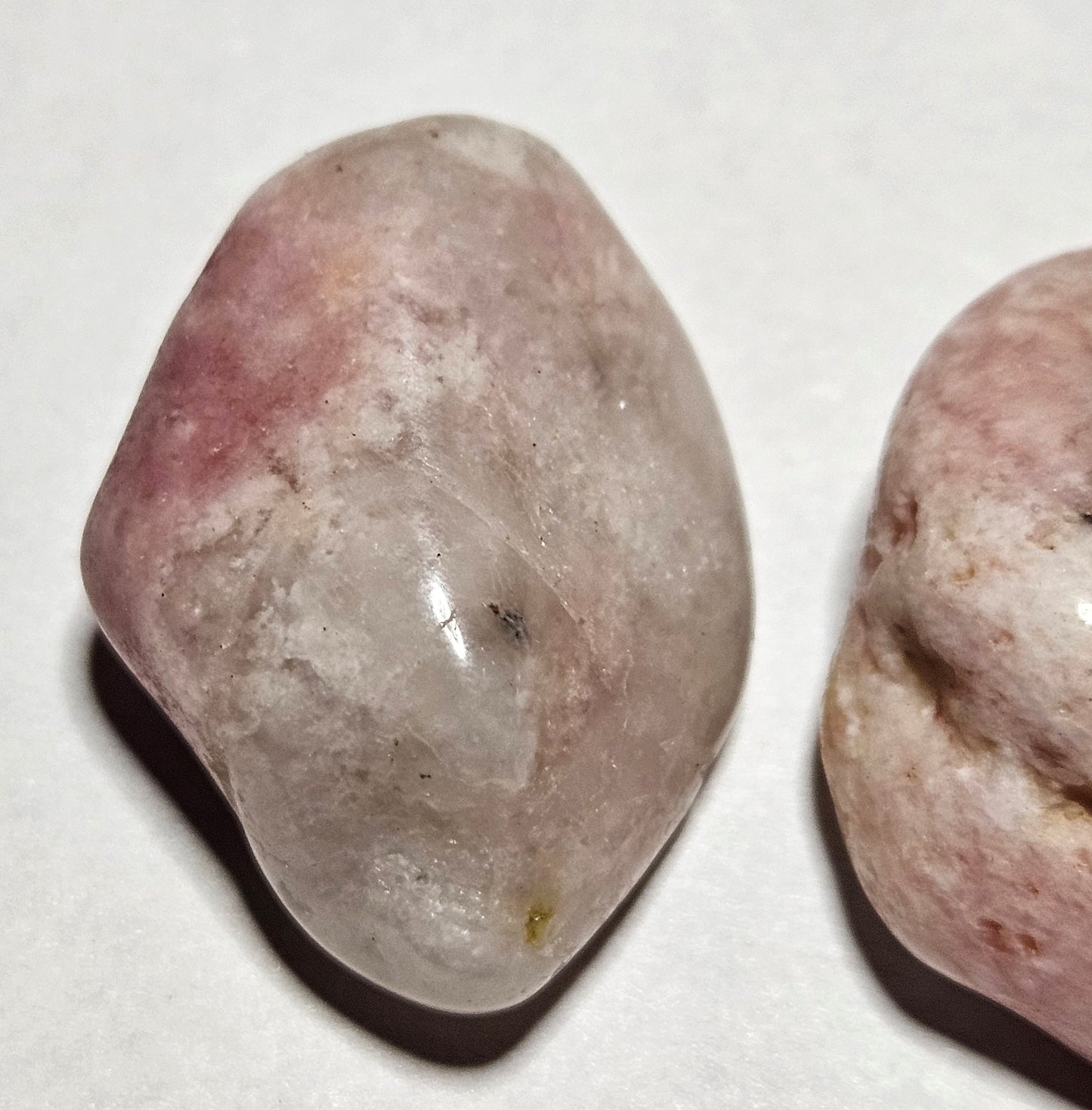 Petalite Tumble -Large