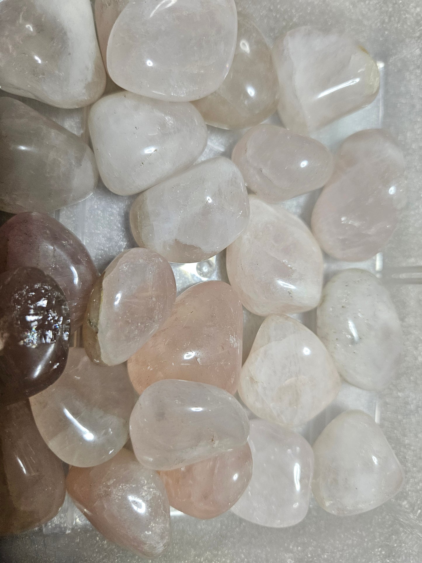 Rose Quartz Tumble Stone