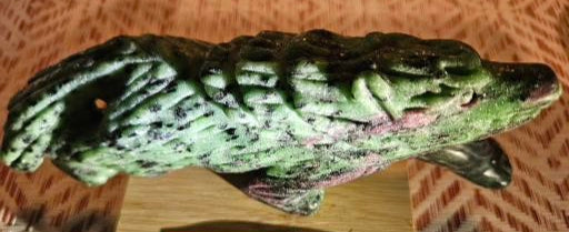 Ruby Zoisite Wolf - UV Reactive (Ruby)