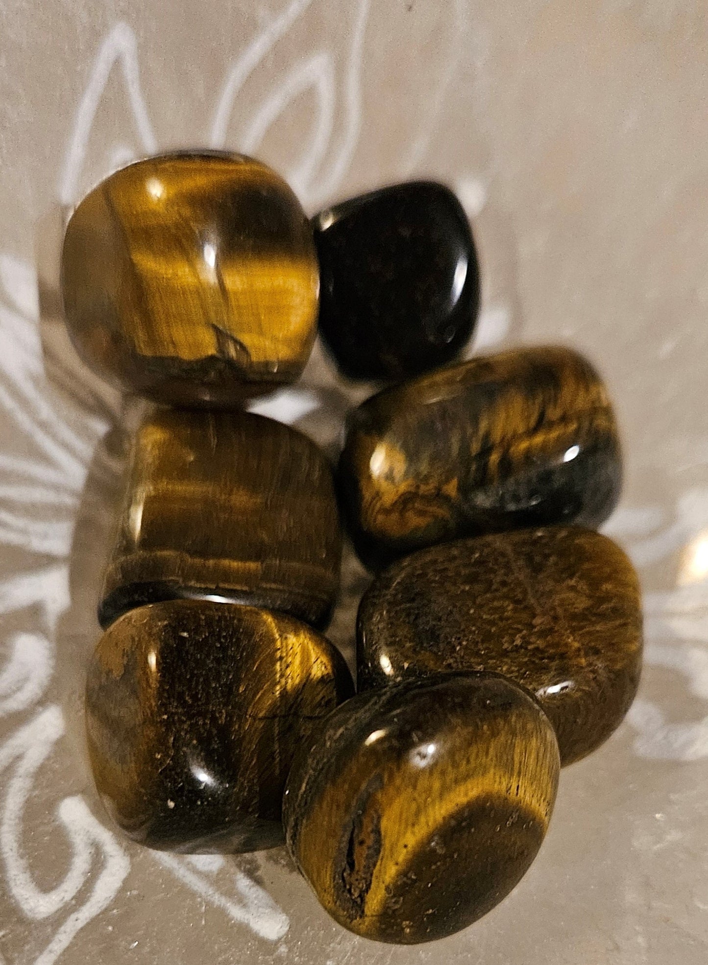 Tiger's Eye Tumble Stone (S)