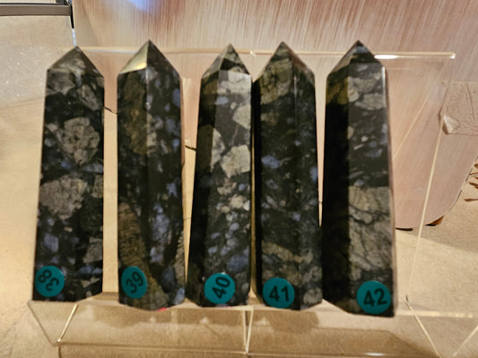 Que Sera Stone Towers